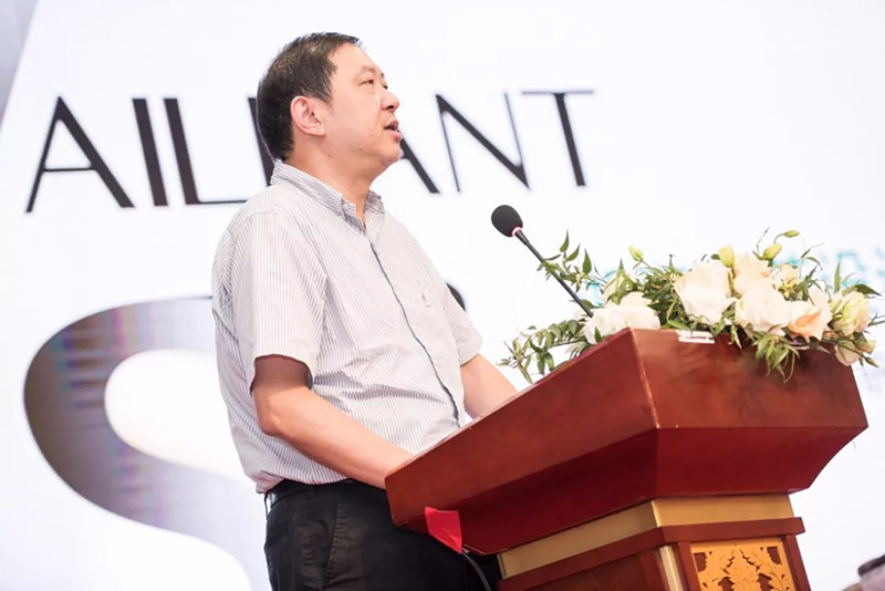 1550820053352872.jpg 640.webp (1).jpg