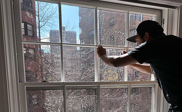 冬季玻璃需要貼建筑膜嗎？